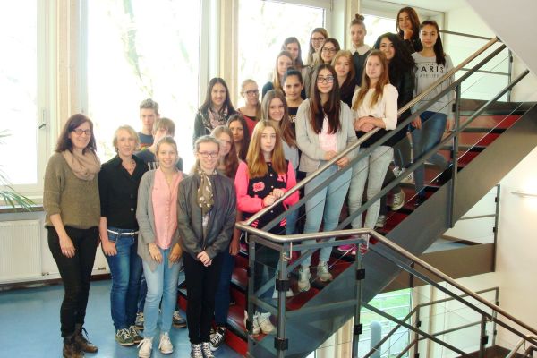 Sowi-Kurs der ORS besucht das Amtsgericht