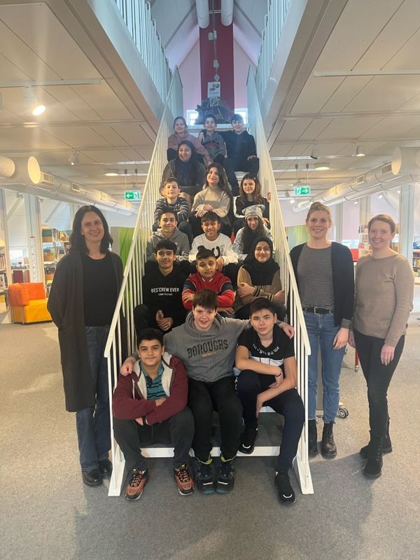 Besuch der Stadtbibliothek Wiedenbrück mit IK1 und IK2